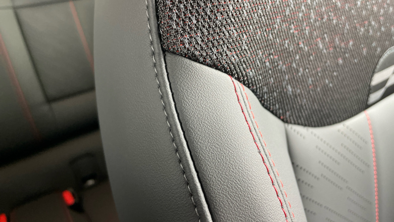 MINI Cooper 135kW E Sport [Level 2] 41kWh 3dr Auto Electric Hatchback